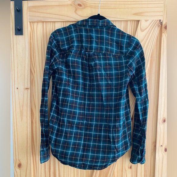 Green Button Down XS - Picture 3 of 4